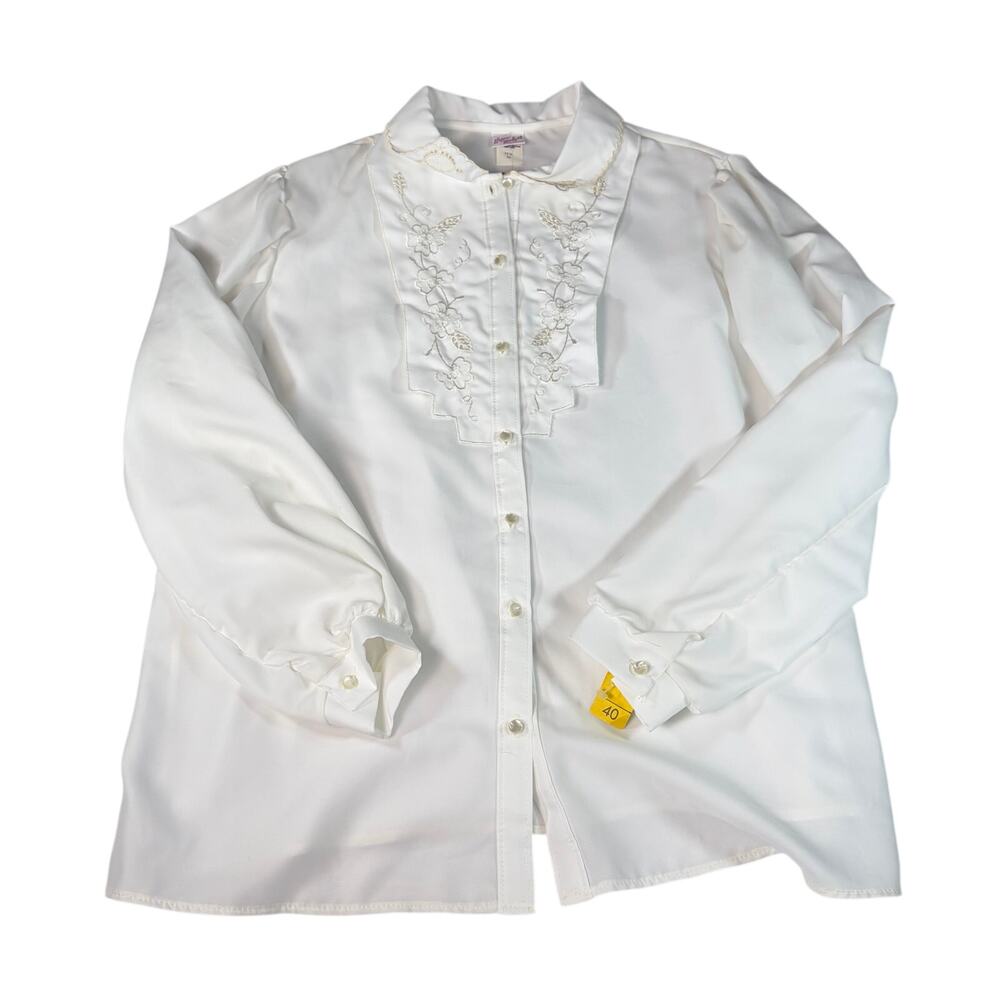 VTG NWT womens white blouse. flower embroidered lapels. Size 20W. cottagecore